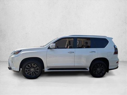 Used 2023 Lexus GX 460 Premium w/ Accessory Package image 9