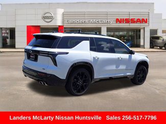 Used 2024 Chevrolet Traverse RS w/ LPO, Floor Liner Package FWD video 3