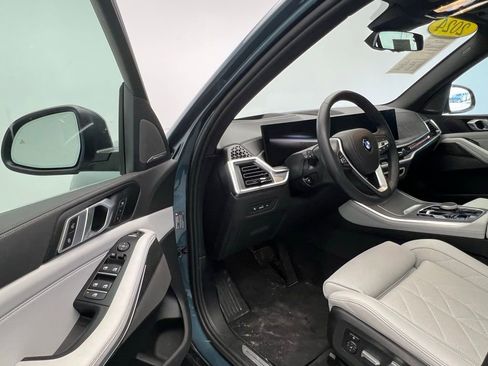 Certified 2024 BMW X5 sDrive40i w/ Premium Package image 22