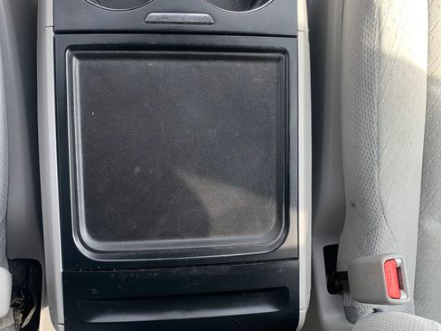 Used 2019 Toyota Sienna LE image 29