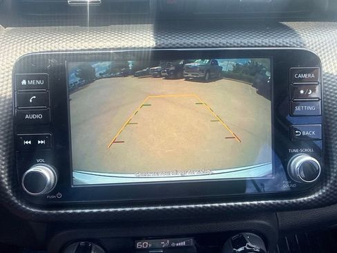 Certified 2021 Nissan Kicks SV FWD image 20