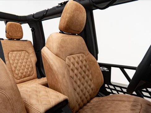 Used 2026 Ford Bronco 4-Door AWD/4WD image 39