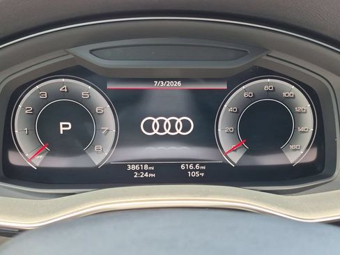 Used 2025 Audi Q7 3.0T Premium Plus AWD/4WD image 11