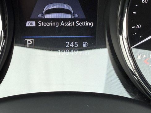 Used 2021 Nissan Rogue Sport SL w/ Premium Package image 22