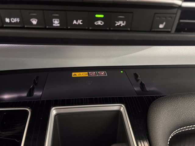 Used 2026 Toyota Sienna AWD image 37