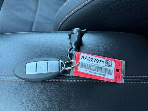 Used 2021 Nissan Sentra SR FWD image 16