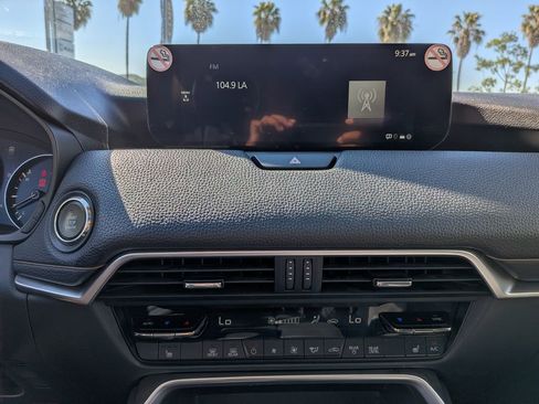 Used 2024 MAZDA CX-90 3.3 Turbo w/ Premium Package image 18