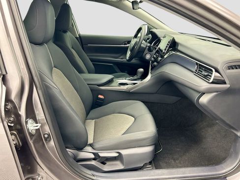 Used 2024 Toyota Camry LE image 18