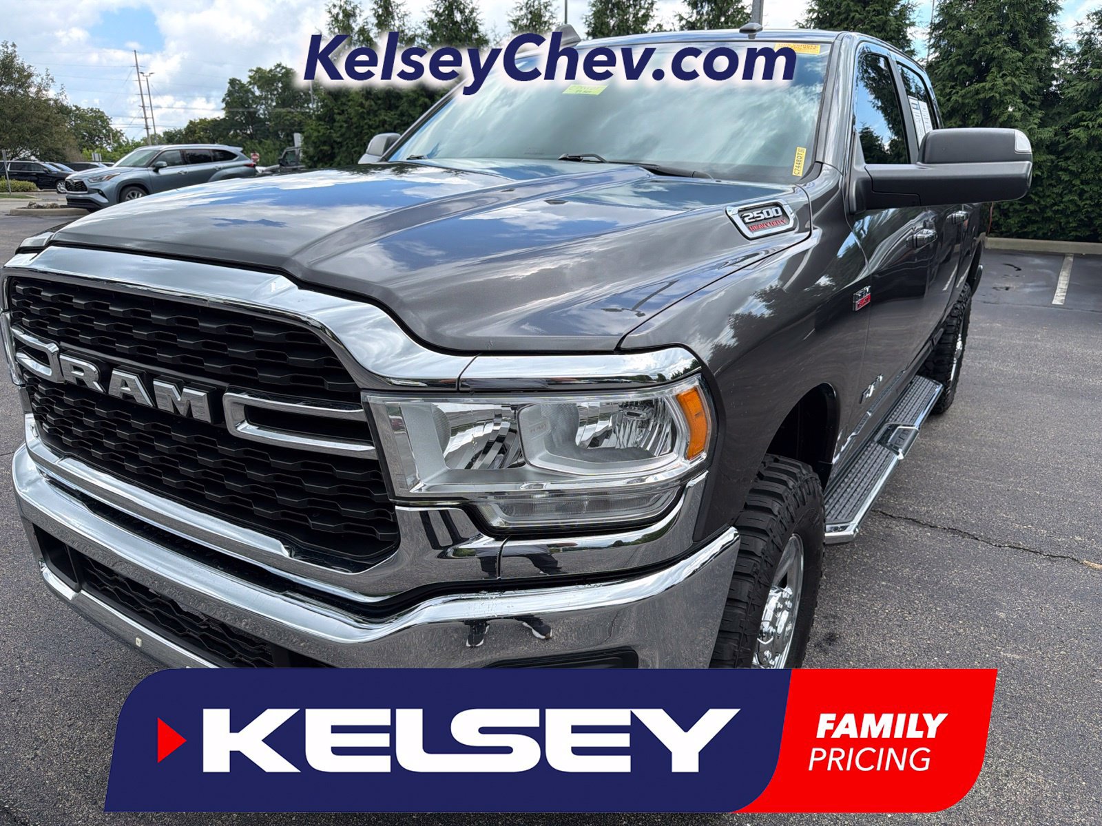 Used 2022 RAM 2500 Big Horn AWD/4WD image 1
