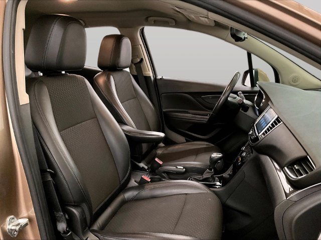Used 2019 Buick Encore Sport Touring w/ Safety Package AWD/4WD image 7