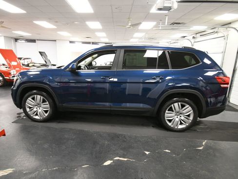 Used 2019 Volkswagen Atlas SE w/ Panoramic Sunroof Package image 5