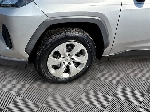 Used 2020 Toyota RAV4 LE image 33