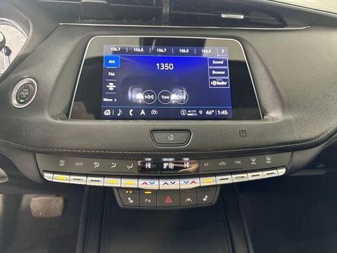 Used 2021 Cadillac XT4 Premium Luxury image 21