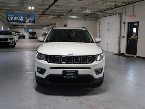 Used 2018 Jeep Compass Latitude FWD image 13