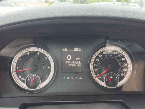 Used 2016 RAM 1500 Express w/ Black Ram 1500 Express Group AWD/4WD image 21