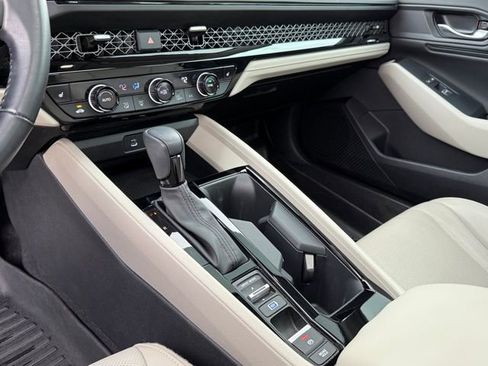 Used 2024 Honda Accord EX-L image 22