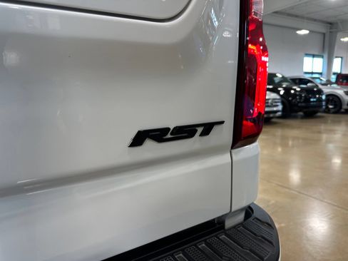 Used 2024 Chevrolet Silverado 1500 RST AWD/4WD image 44
