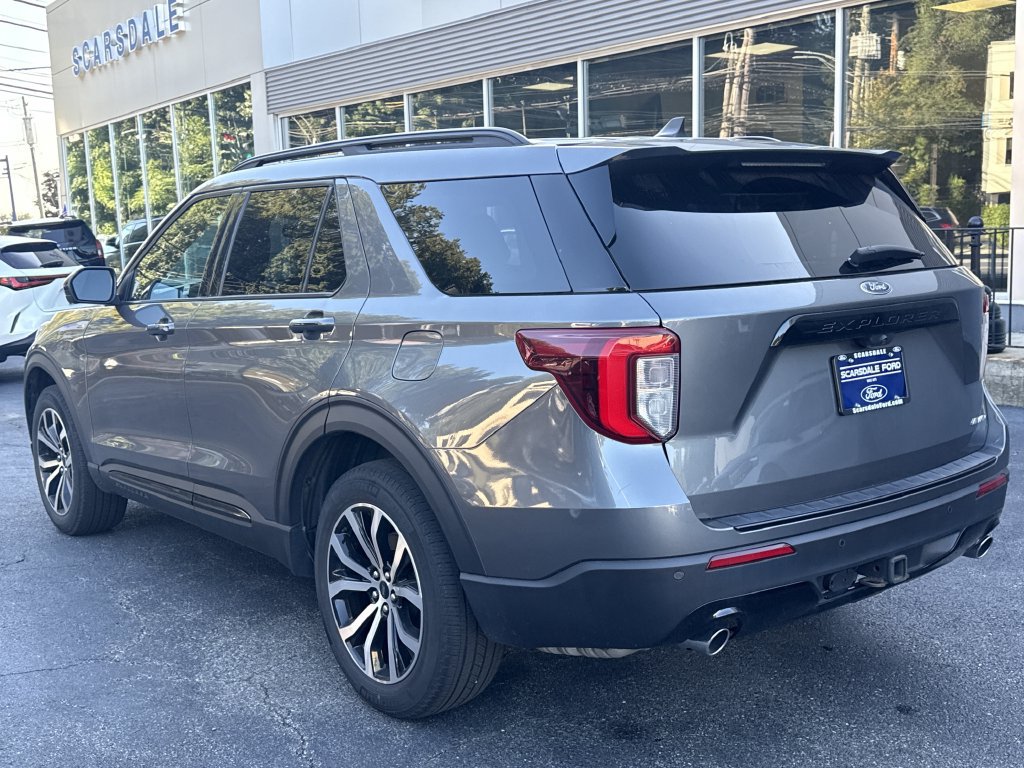 Used 2023 Ford Explorer ST-Line w/ Class IV Trailer Tow Package AWD/4WD image 6