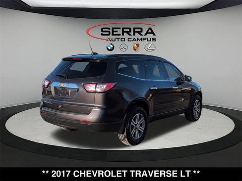 Used 2017 Chevrolet Traverse LT image 15