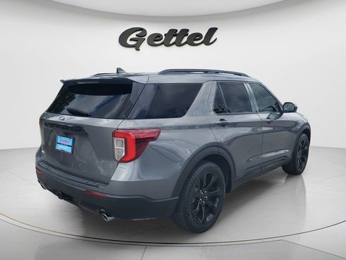 Used 2023 Ford Explorer ST-Line w/ Class IV Trailer Tow Package RWD image 6