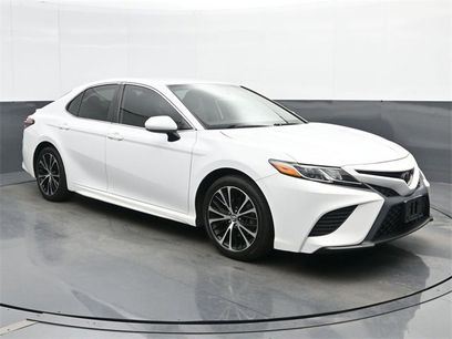 Used 2019 Toyota Camry SE