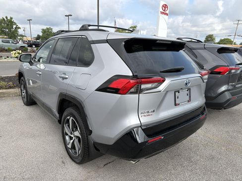 Certified 2021 Toyota RAV4 SE w/ Weather & Moonroof Package AWD/4WD image 5