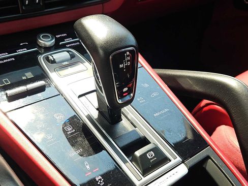 Certified 2023 Porsche Cayenne GTS AWD/4WD image 46
