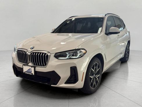 Used 2022 BMW X3 xDrive30i w/ M Sport Package 2 image 4