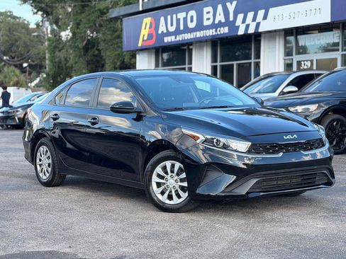 Used 2024 Kia Forte LX FWD image 5
