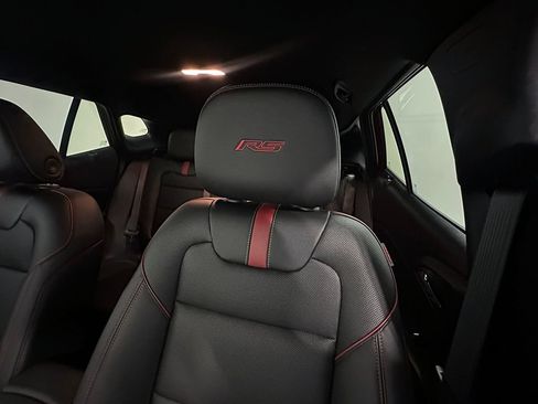 Used 2025 Chevrolet Trax RS FWD image 22