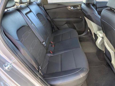 Used 2023 Kia Forte GT-Line w/ GT-Line Technology Package image 19