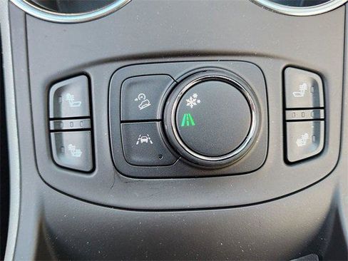 Certified 2022 GMC Terrain SLE w/ Driver Convenience Package image 18