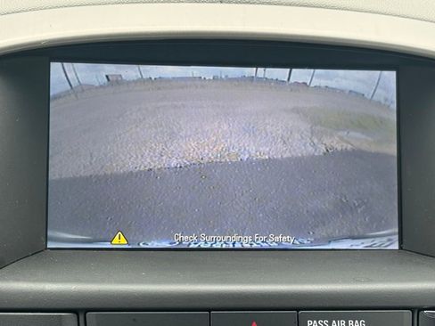 Used 2013 Buick Verano FWD image 4