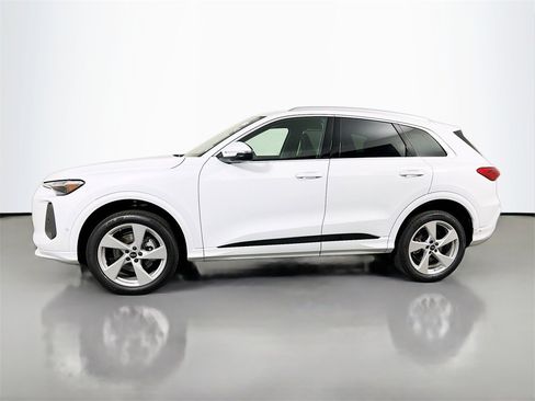 New 2025 Audi Q5 2.0T Premium Plus image 4