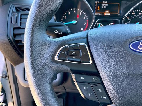 Used 2018 Ford Escape SE w/ SE Sync 3 Package image 25