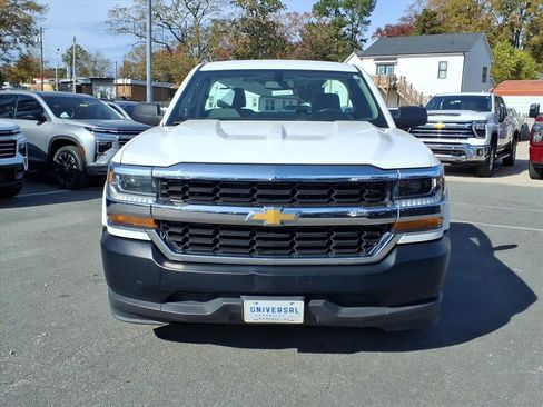 Used 2018 Chevrolet Silverado 1500 W/T image 2