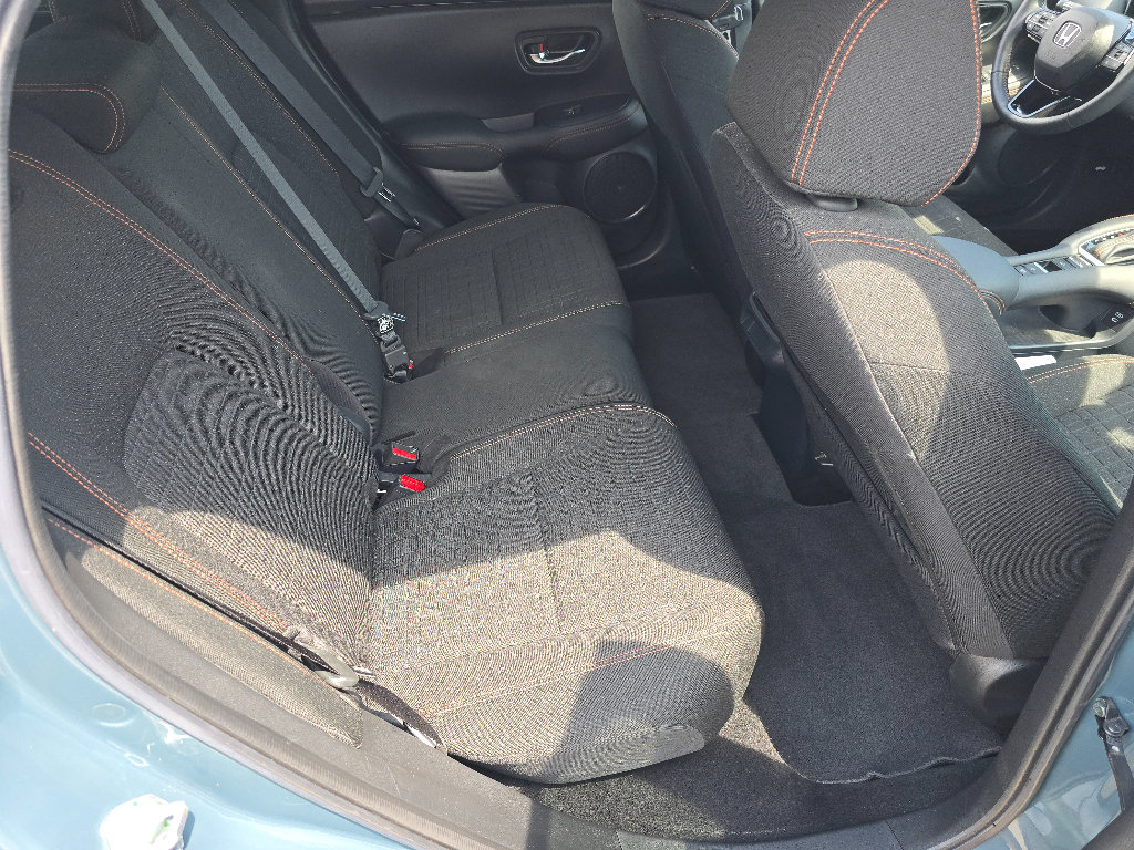 Used 2024 Honda HR-V Sport image 11