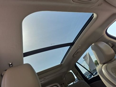 Used 2021 Lincoln Aviator Reserve RWD image 20