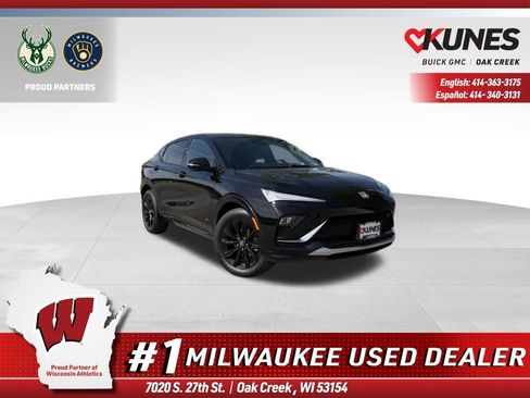 Used 2025 Buick Envista Sport Touring w/ Convenience I Package FWD image 1