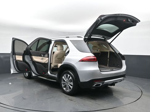 Used 2020 Mercedes-Benz GLE 350 4MATIC w/ 3rd Row Seat Package image 32