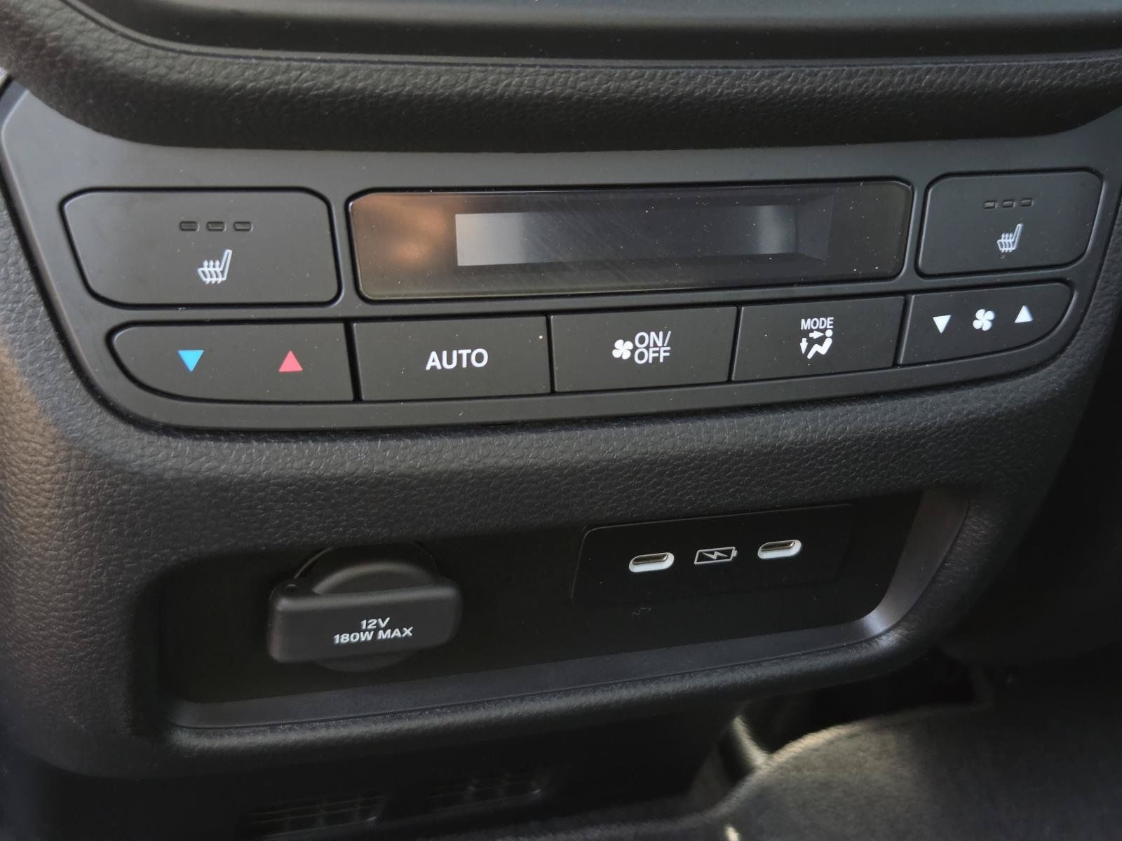 Used 2025 Honda Ridgeline Black Edition image 13
