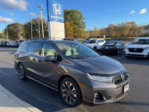 New 2026 Honda Odyssey Elite image 5