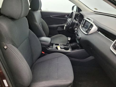 Used 2019 Kia Sorento AWD w/ LX Convenience Package image 21
