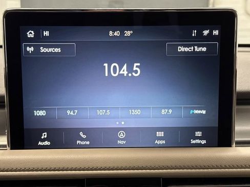 Used 2023 Lincoln Aviator AWD w/ Premium Package image 21