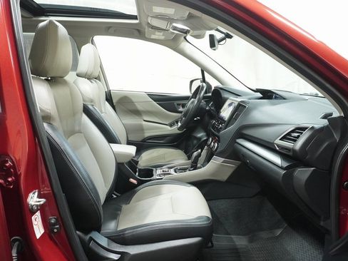 Used 2019 Subaru Forester Limited w/ Popular Package #3 image 12