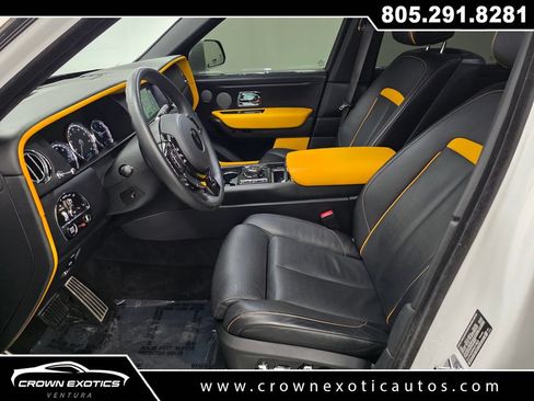 Used 2023 Rolls-Royce Cullinan AWD/4WD image 35