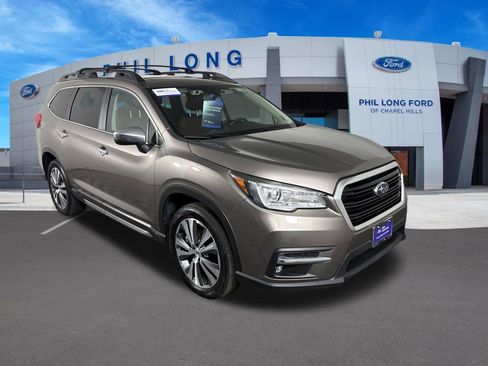 Used 2022 Subaru Ascent Touring AWD/4WD image 7