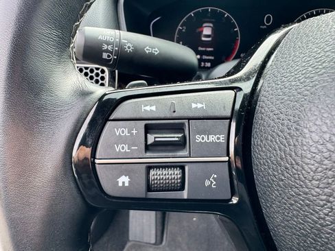 Used 2025 Honda Civic Sport image 14