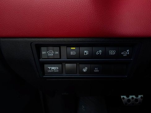 Used 2024 Toyota Sequoia TRD Pro AWD/4WD image 31
