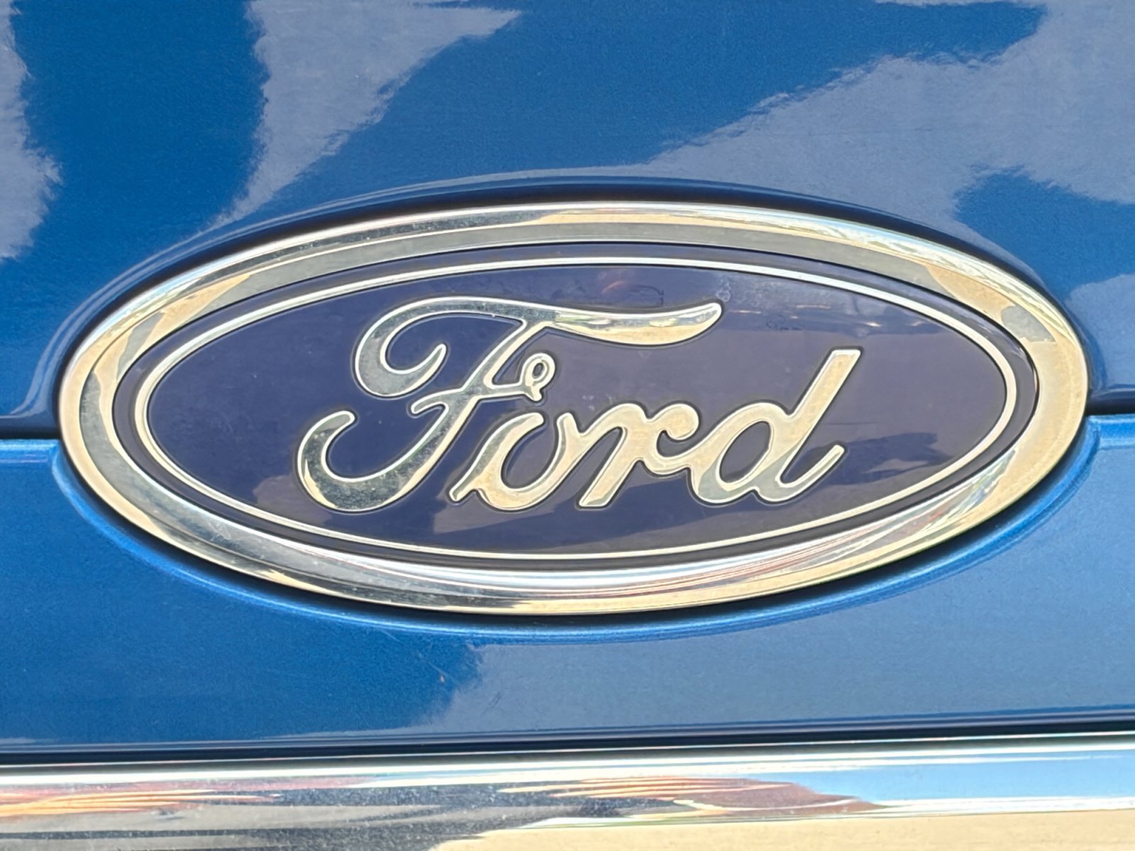 Used 2017 Ford Fusion S w/ Equipment Group 101A FWD image 16